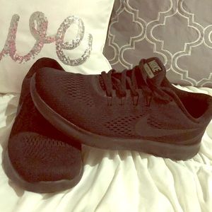 Nike Free RN